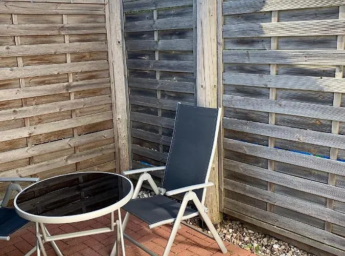 Ferienzimmer/wohnung Am Kurstrand, Wlan Lägenhet Zingst